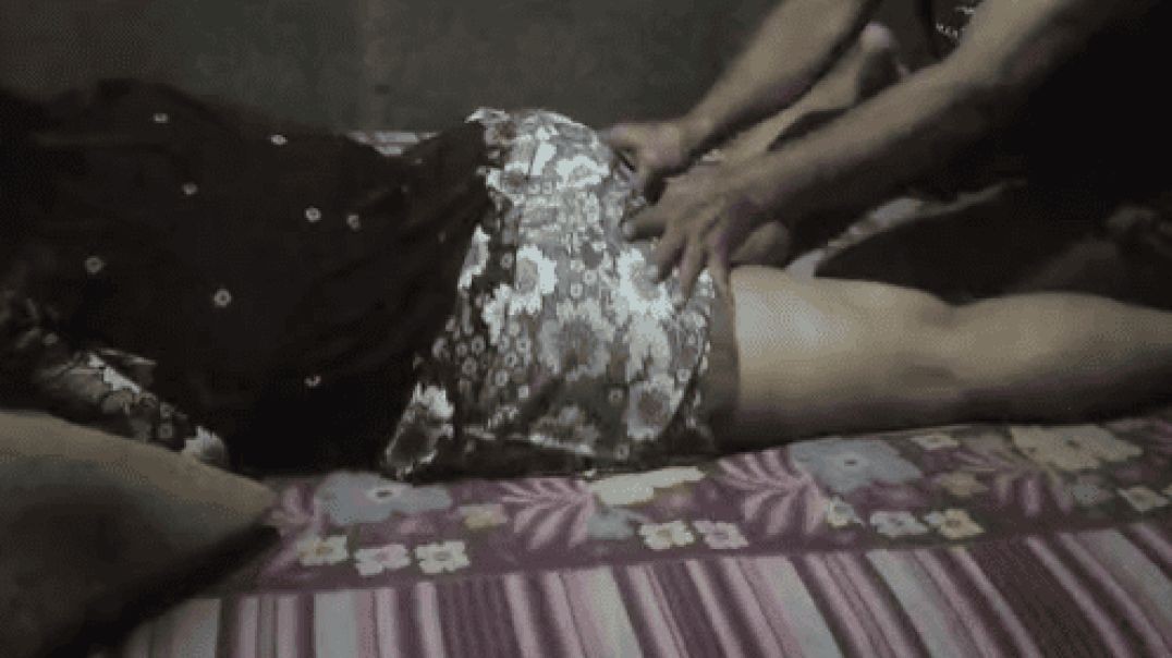 ⁣Mbah Maryono Tukang Pijat Ngewe istri orang ibu ibu Part 1